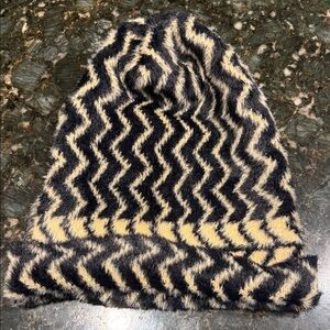 Free People NWT Chevron Patterned Knit Beanie